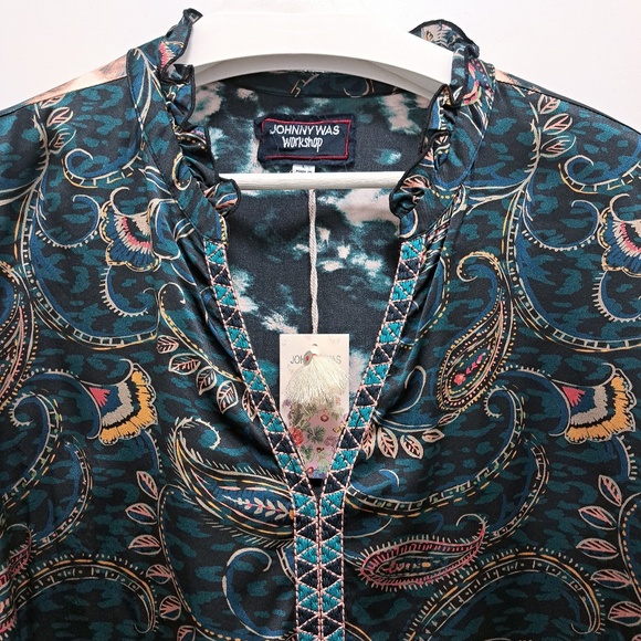 Johnny Was Twilight Shadow Ruffled Peasant Top Size Large - Picture 3 of 9
